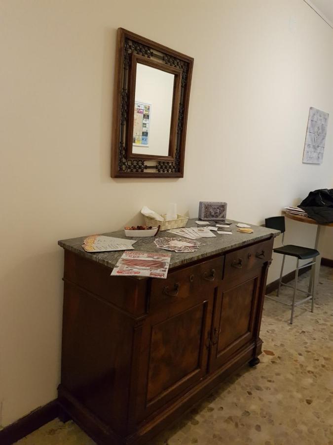 רג'ו אמיליה Fare Bnb - Room & Breakfast Santa Maria מראה חיצוני תמונה